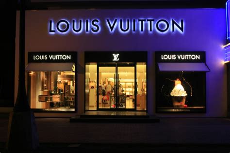 louis vuitton aruba|Louis Vuitton — Stores — Renaissance Mall.